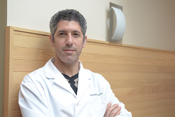 <strong>Dr. Richard Nahas MD CCFP DCAPM ABIM</strong>